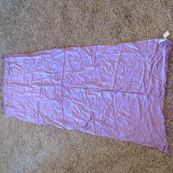 Lavender Purple Pashmina Shawl Scarf NWT Rayon - Picture 4 of 6